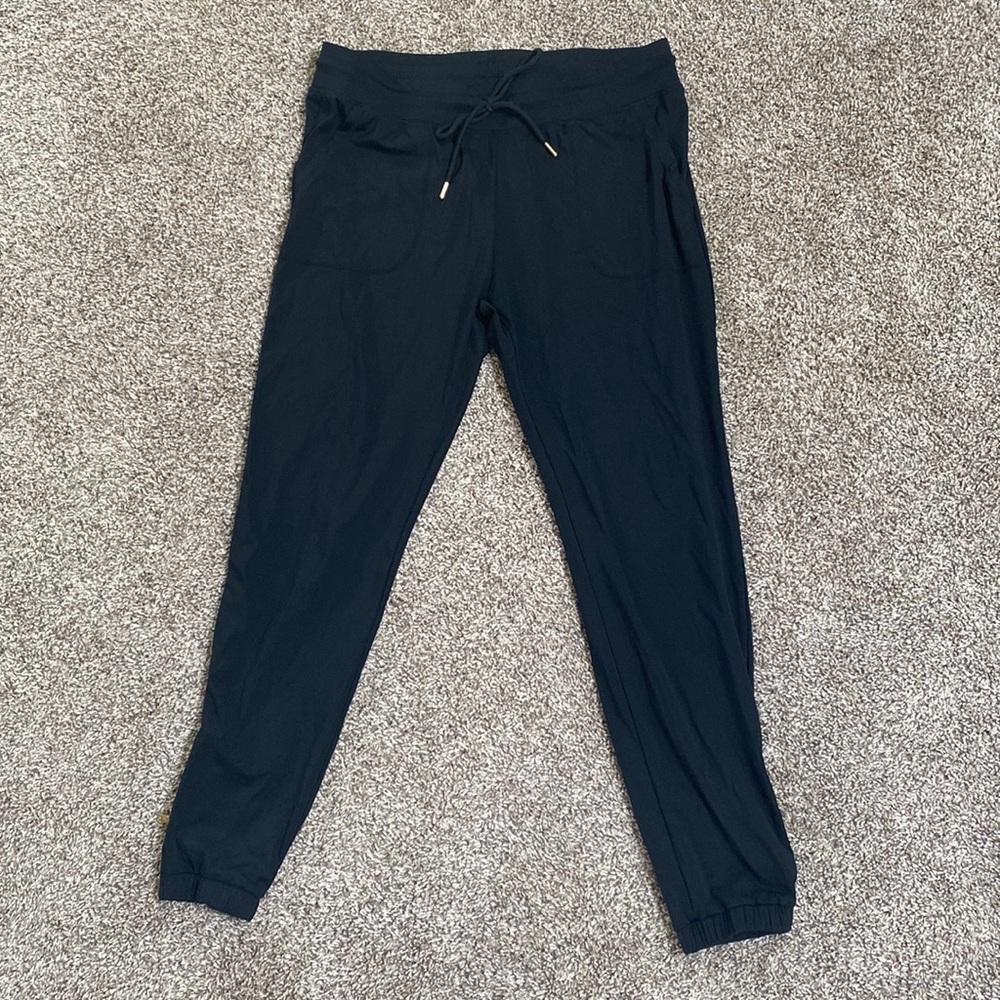 Zyia Active Black Peak joggers